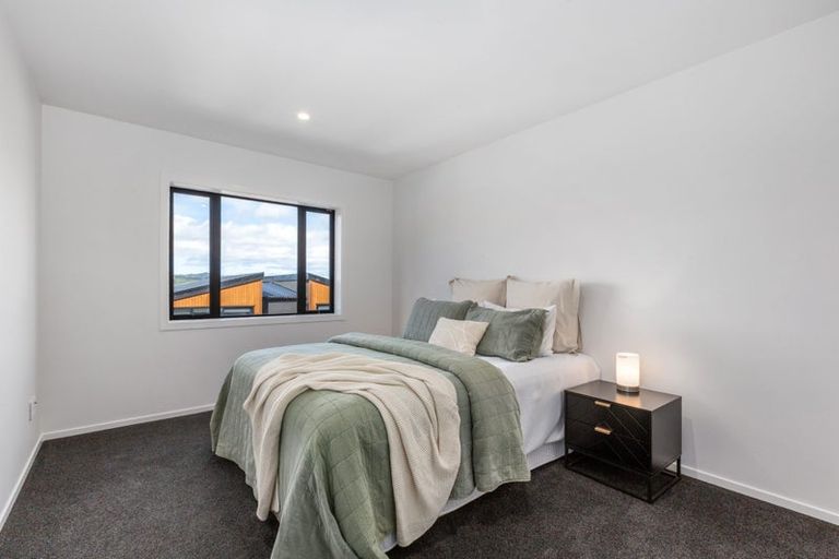 Photo of property in 7 Stockden Place, Karori, Wellington, 6012