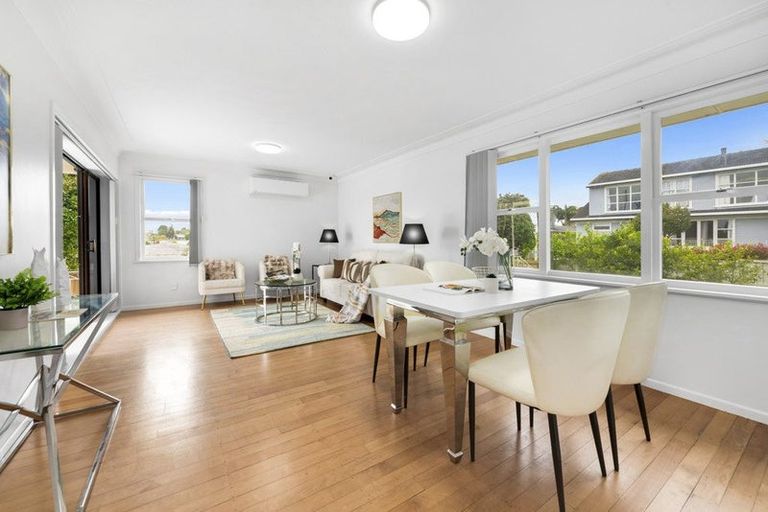 Photo of property in 11 Tampin Road, Hillpark, Auckland, 2102