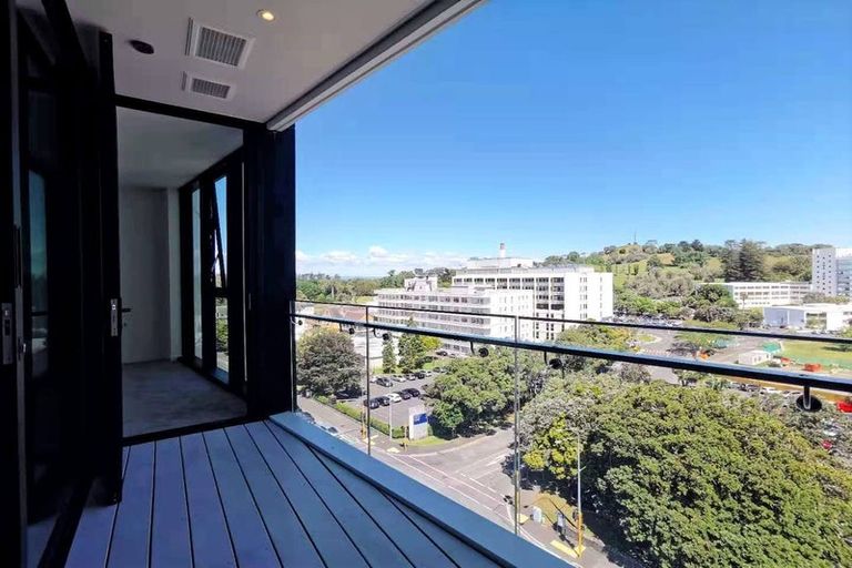 Photo of property in 2/218 Green Lane West, Epsom, Auckland, 1051