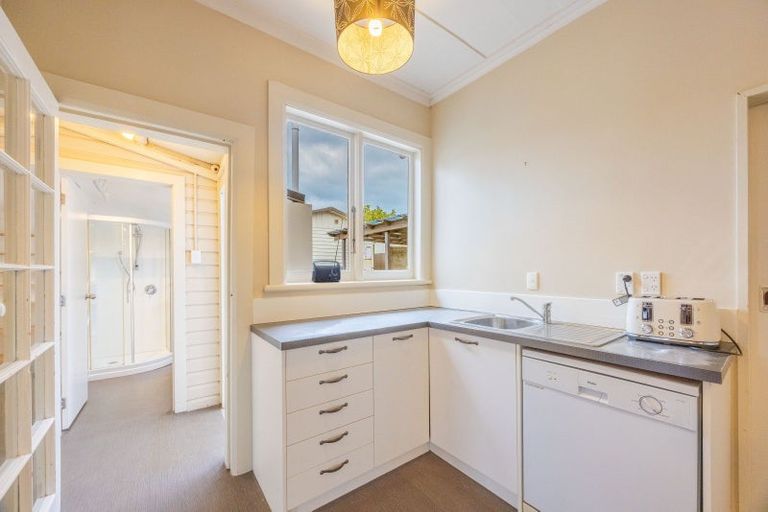 Photo of property in 9 Pukeko Place, Westshore, Napier, 4110