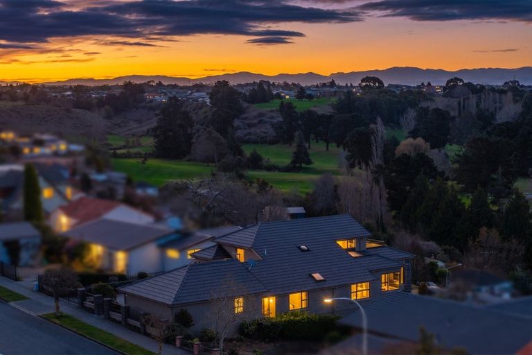 Photo of property in 18 Kitchener Square, Highfield, Timaru, 7910