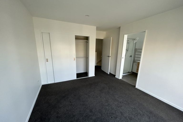 Photo of property in 13 Falcon Crescent, Hobsonville, Auckland, 0618