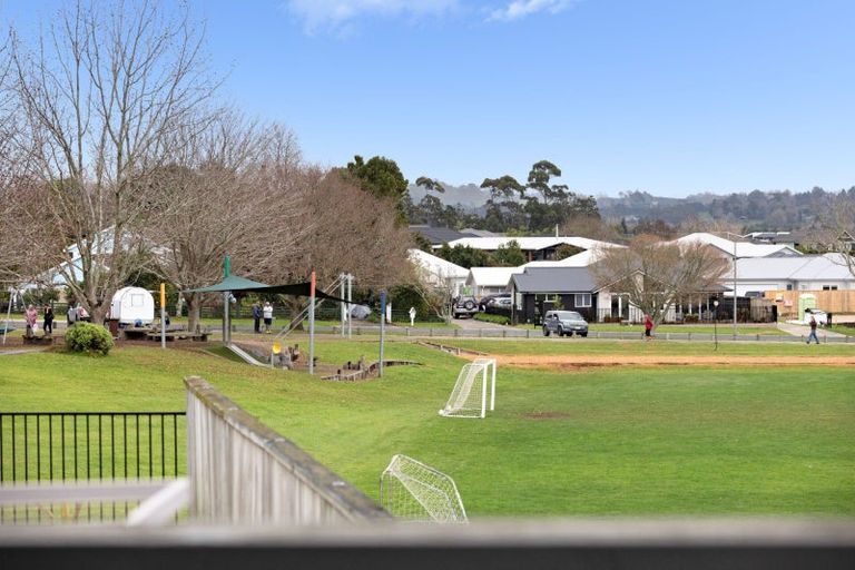 Photo of property in 34 Richardson Road, Omokoroa, 3114