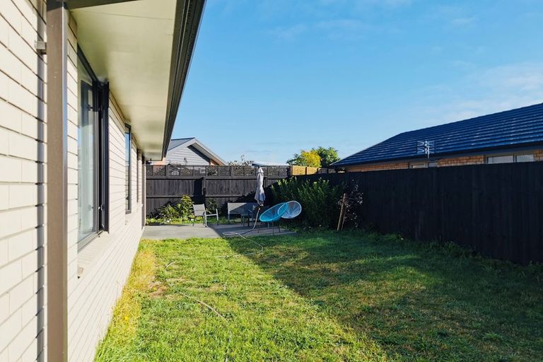 Photo of property in 2 Meyer Crescent, Halswell, Christchurch, 8025