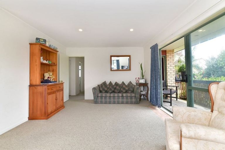 Photo of property in 1/214 Parkhurst Road, Parakai, 0830