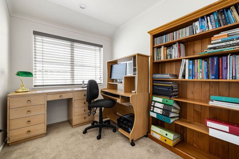 Photo of property in 22 Keswick Crescent, Huntington, Hamilton, 3210