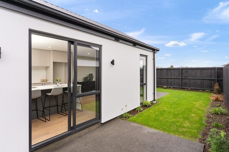 Photo of property in 8 Rakau Lane, Casebrook, Christchurch, 8051