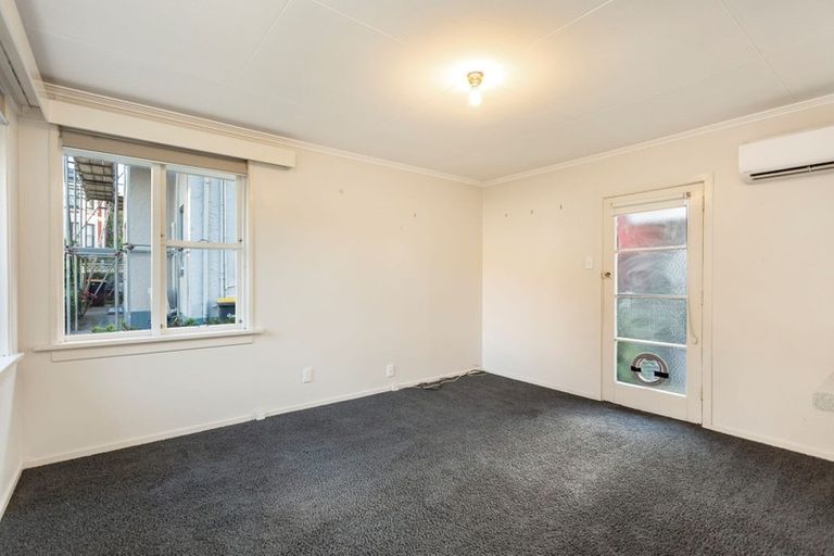 Photo of property in 53 Manor Place, Dunedin Central, Dunedin, 9016