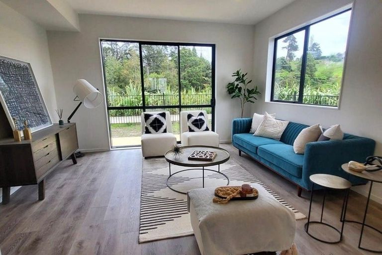 Photo of property in 5 Purapura Lane, Kumeu, 0810