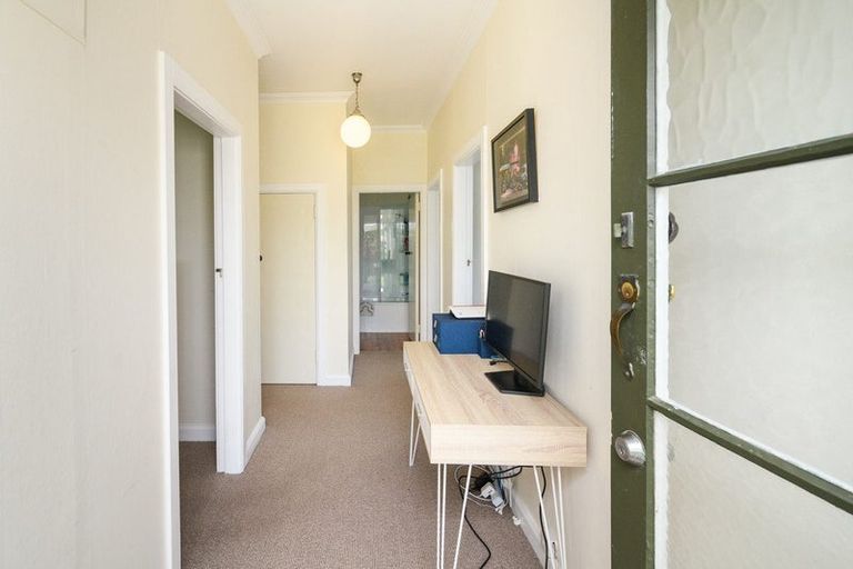 Photo of property in 42 Alexandra Street, Marton, 4710