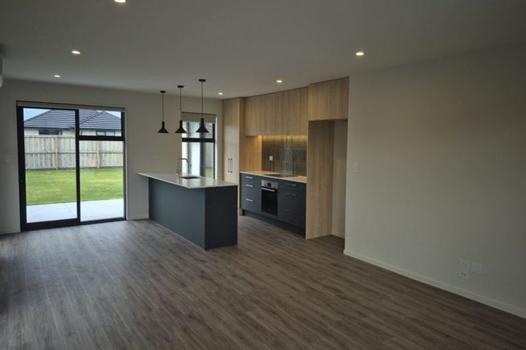 Photo of property in 4 Herridge Street, Woodend, 7691