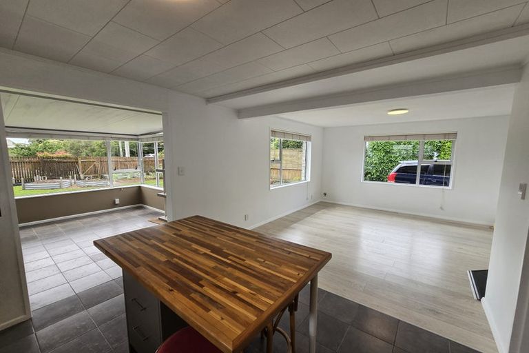 Photo of property in 4 Kiwi Road, Raumati Beach, Paraparaumu, 5032