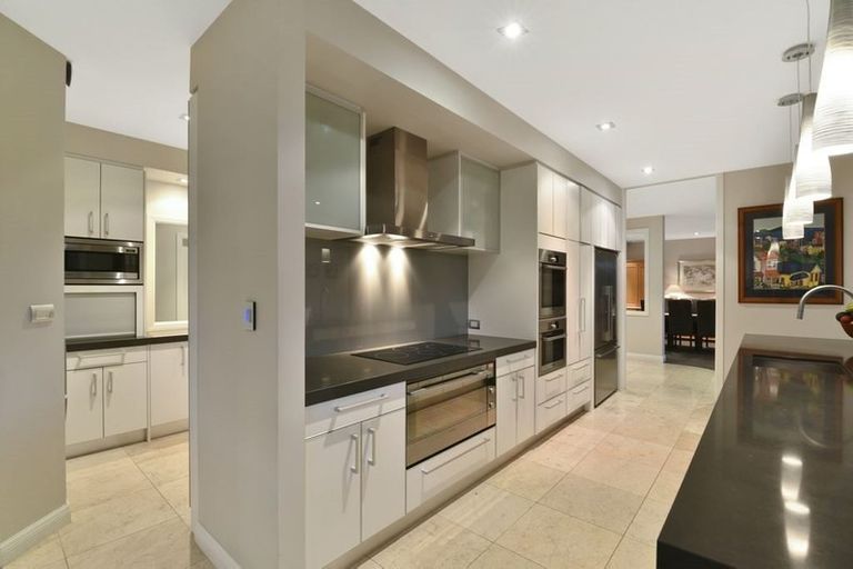 Photo of property in 100 Hobson Road, Lucas Heights, Auckland, 0632