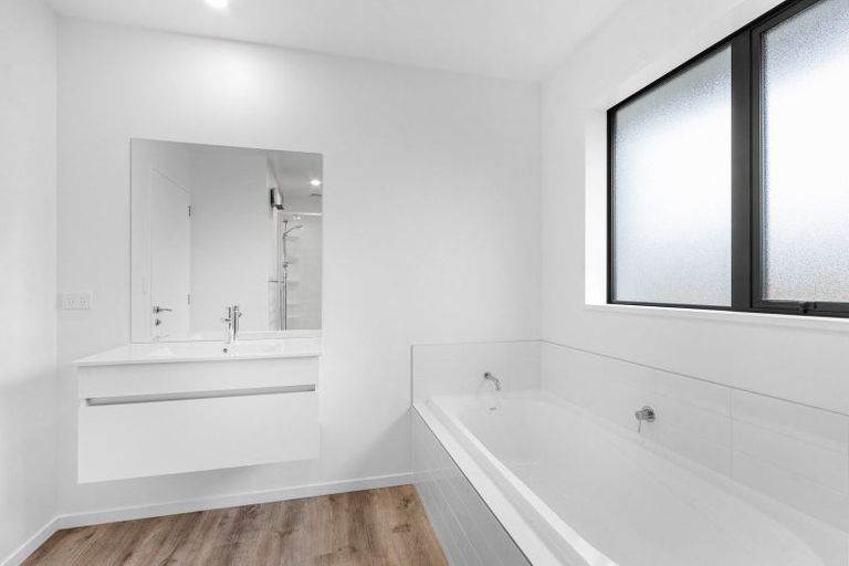 Photo of property in 37 Sanders Way, Rolleston, 7614