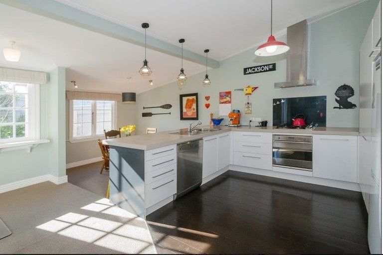 Photo of property in 369 Jackson Street, Petone, Lower Hutt, 5012