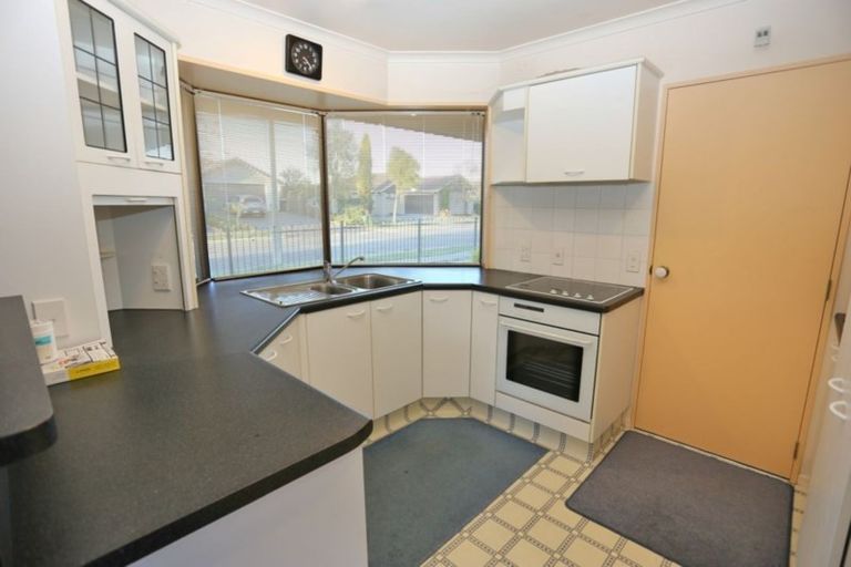 Photo of property in 37a Briarmont Street, Avondale, Christchurch, 8061