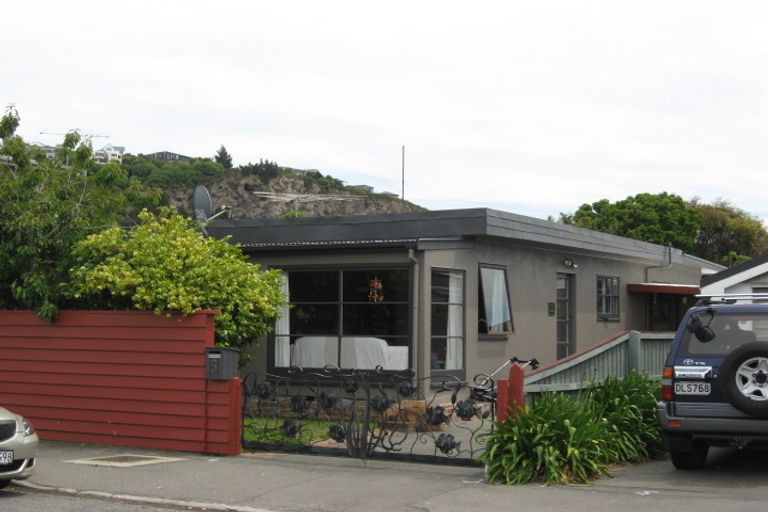 Photo of property in 5 Beachville Road, Redcliffs, Christchurch, 8081
