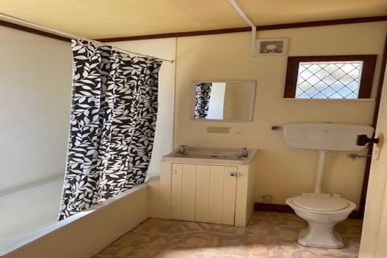 Photo of property in 204 Hakanoa Street, Huntly, 3700