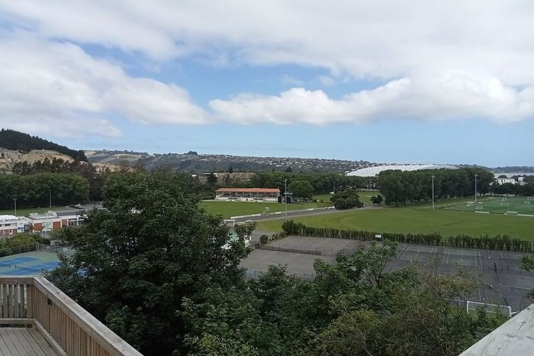 Photo of property in 1 Saint Abbs Place, North Dunedin, Dunedin, 9016