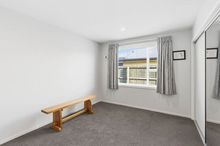 Photo of property in 5 Guardsman Place, Prebbleton, 7604