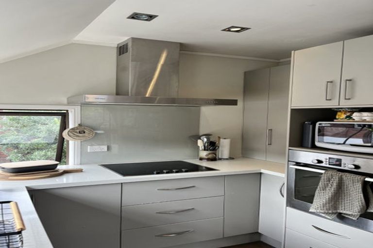 Photo of property in 38b Atkin Avenue, Mission Bay, Auckland, 1071