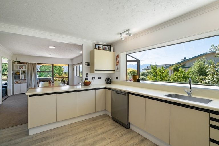 Photo of property in 76 Totara Terrace, Wanaka, 9305
