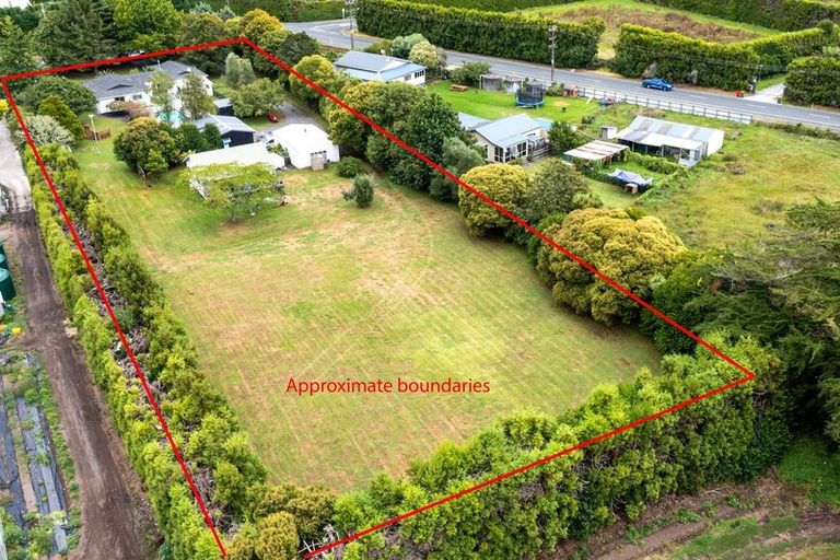 Photo of property in 101 Old Railway Road, Kumeu, 0892