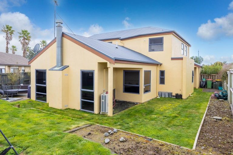 Photo of property in 52 Keswick Crescent, Huntington, Hamilton, 3210