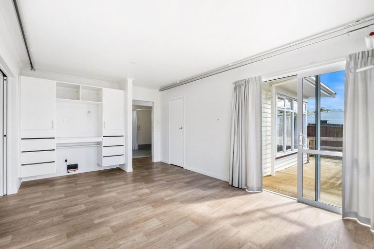 Photo of property in 2a Ballagh Close, Onerahi, Whangarei, 0110