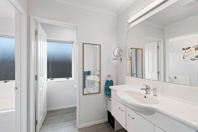 Photo of property in 11 Elite Court, Mount Pisa, Cromwell, 9383