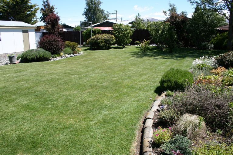 Photo of property in 5 Macaulay Place, Twizel, 7901