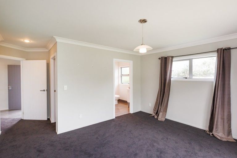 Photo of property in 15 Millbrook Place, Ashhurst, 4810