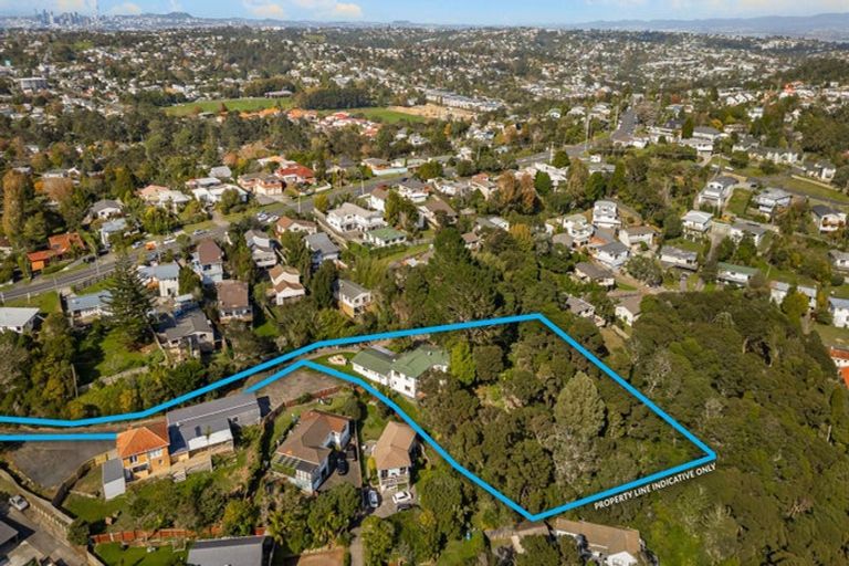 Photo of property in 69a Manuka Road, Bayview, Auckland, 0629