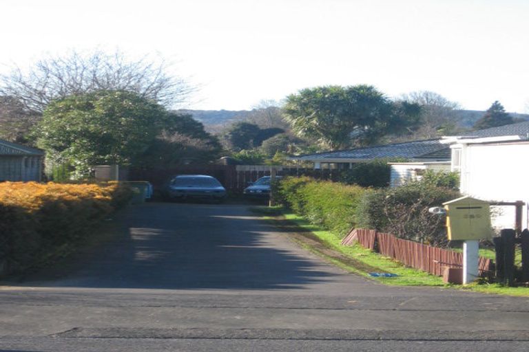 Photo of property in 380 Great South Road, Opaheke, Papakura, 2113