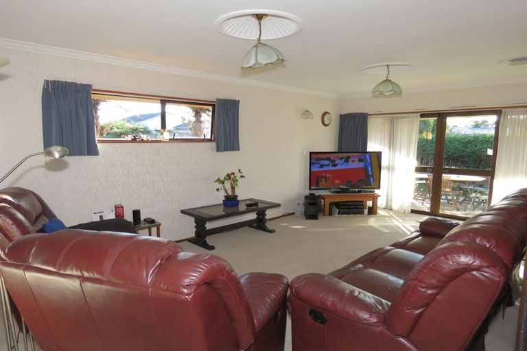 Photo of property in 158 Peel Street, Westport, 7825