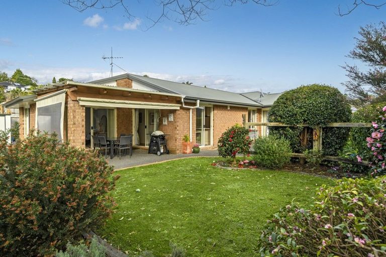 Photo of property in 29 Amberley Crescent, Bethlehem, Tauranga, 3110