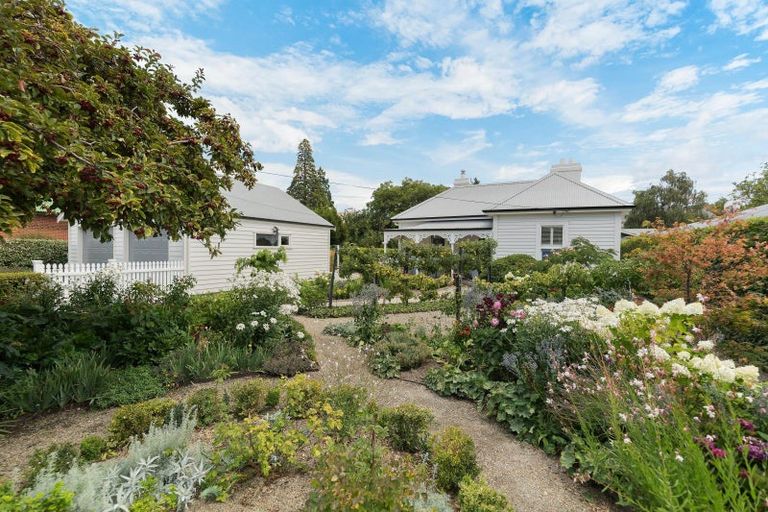 Photo of property in 3 Sligo Street, Cromwell, 9310