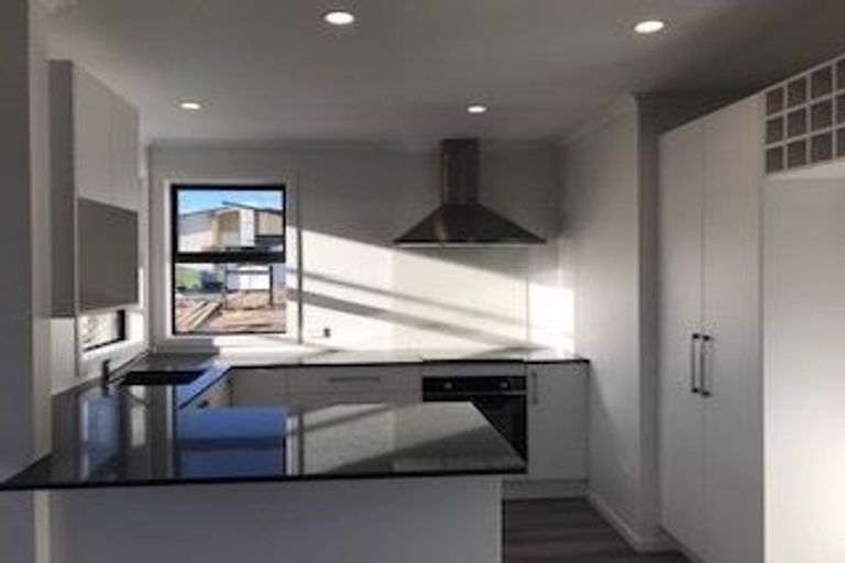 Photo of property in 50b Puhirake Crescent, Pyes Pa, Tauranga, 3112