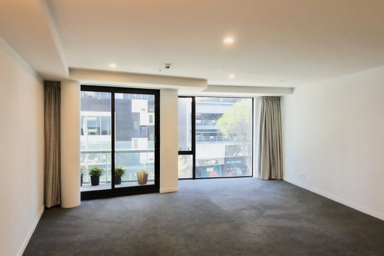 Photo of property in Pinnacle Apartments, E201/160 Victoria Street, Te Aro, Wellington, 6011