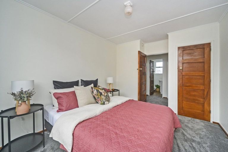 Photo of property in 29 Andrew Avenue, Roslyn, Palmerston North, 4414