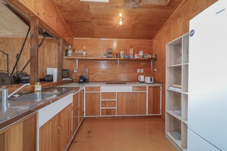 Photo of property in 60 Resolution Rise, Cooks Beach, Whitianga, 3591