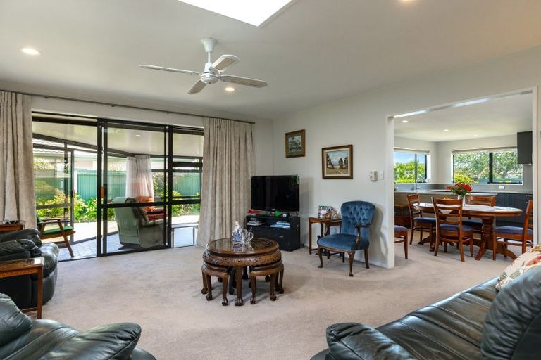 Photo of property in 30 Karina Crescent, Redwoodtown, Blenheim, 7201