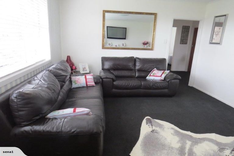 Photo of property in 30 Montgomery Street, Feilding, 4702