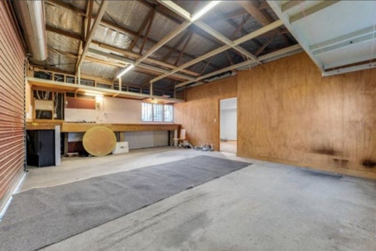 Photo of property in 38 Espalier Drive, Henderson, Auckland, 0612