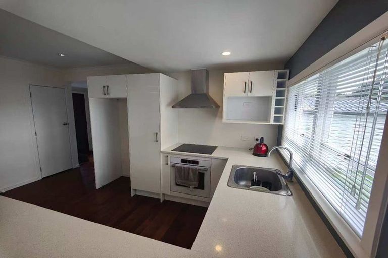 Photo of property in 6a Kayes Road, Pukekohe, 2120