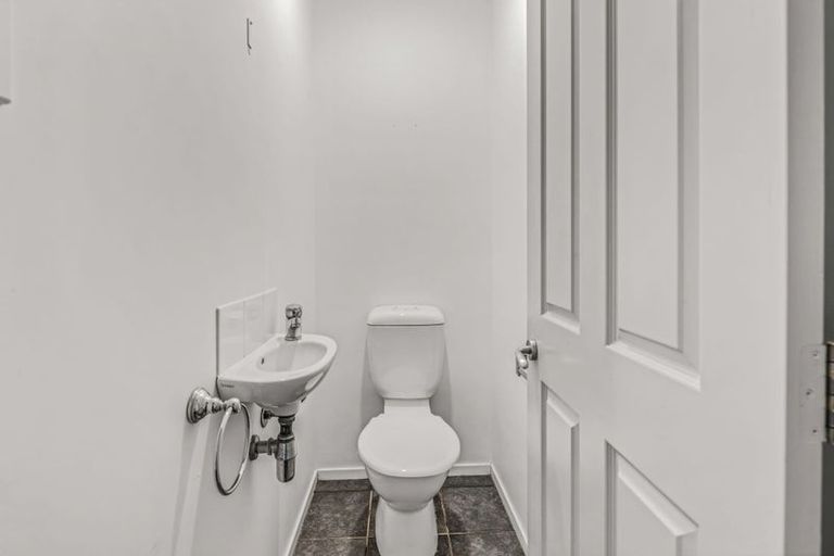 Photo of property in 75 Kentwood Drive, Woodridge, Wellington, 6037