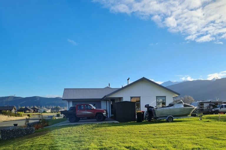 Photo of property in 35 Pounamu Drive, Te Anau, 9600