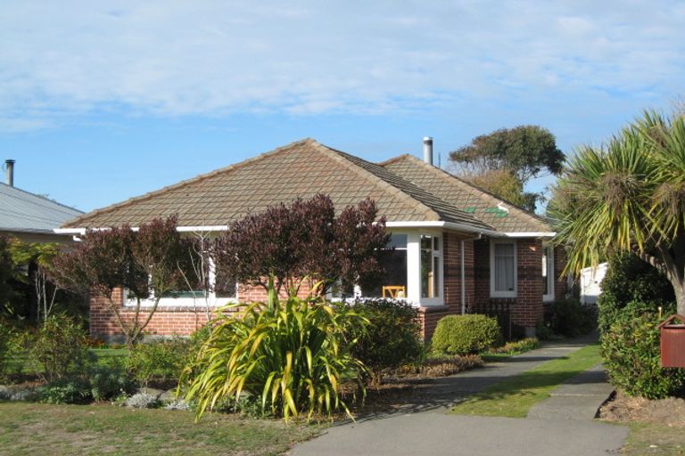Photo of property in 37 Tovey Street, New Brighton, Christchurch, 8061