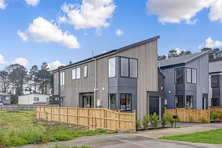 Photo of property in 16 Zadar Street, Kumeu, 0810