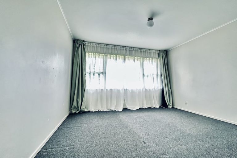 Photo of property in 2 Holden Place, Manukau, Auckland, 2025